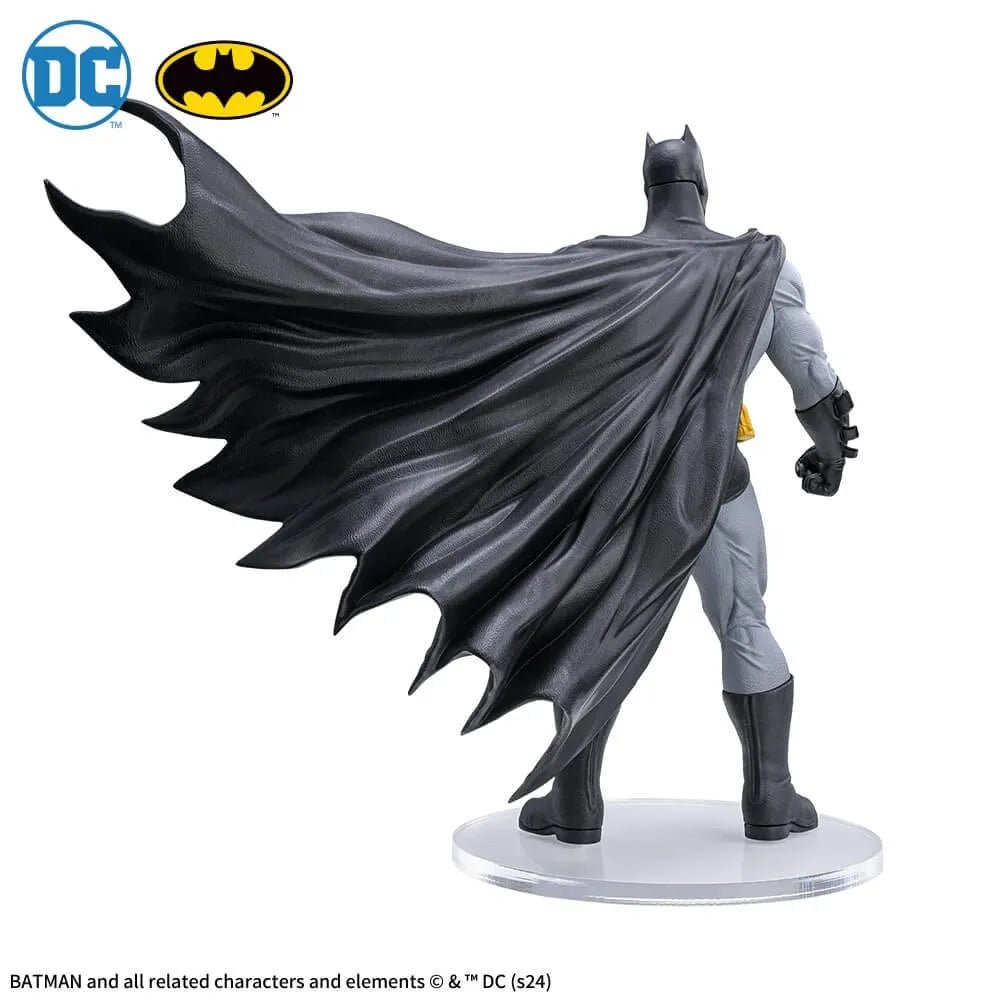 DC – FIGURINE BATMAN ACT/CUT PREMIUM - Natsume Corp